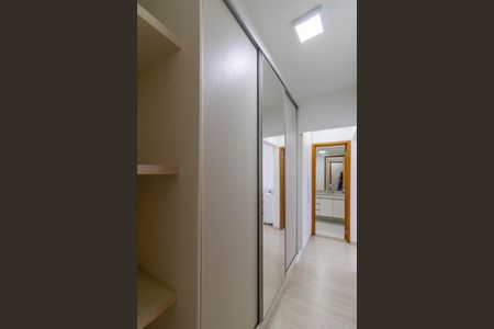 Apartamento à venda com 165m², 3 quartos e 3 vagasSuíte 1