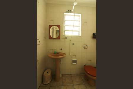 Casa à venda com 289m², 3 quartos e 4 vagasBanheiro Social 2