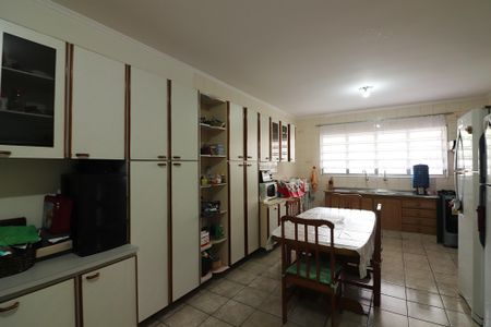 Casa à venda com 289m², 3 quartos e 4 vagasCozinha