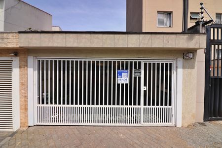 Casa à venda com 289m², 3 quartos e 4 vagasFachada