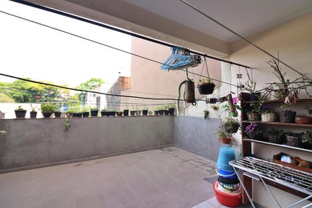 Casa à venda com 289m², 3 quartos e 4 vagasÁrea de Serviço