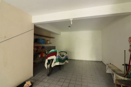 Casa à venda com 289m², 3 quartos e 4 vagasSalão de Festas