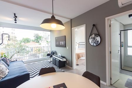 Sala  de apartamento à venda com 2 quartos, 52m² em Cidade São Francisco, Osasco