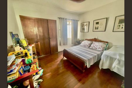 Apartamento à venda com 4 quartos, 180m² em São Lucas, Belo Horizonte