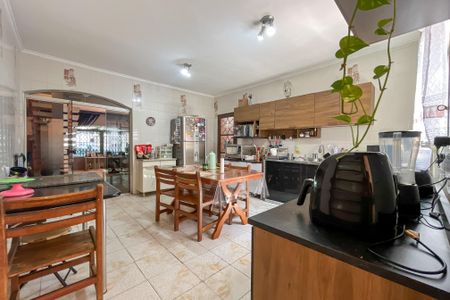 Cozinha de casa à venda com 3 quartos, 161m² em Vila Portuguesa, São Paulo