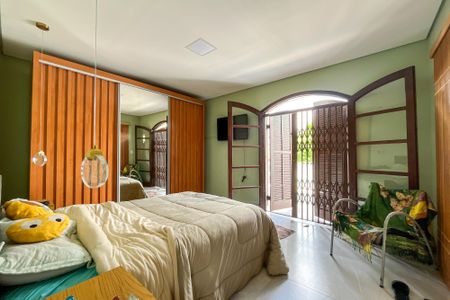 Casa à venda com 161m², 3 quartos e 2 vagas Casa à venda com 161m², 3 quartos e 2 vagasSuíte