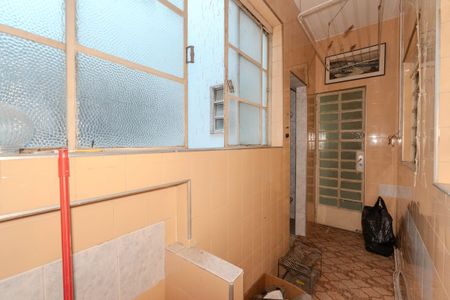 Apartamento à venda com 106m², 2 quartos e sem vaga Apartamento à venda com 106m², 2 quartos e sem vagaÁrea de Serviço