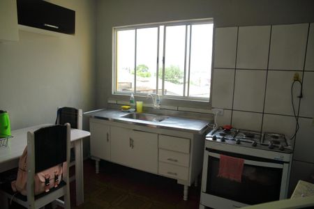 Casa à venda com 200m², 2 quartos e 2 vagasCozinha casa 3 