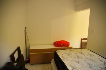 Casa à venda com 200m², 2 quartos e 2 vagasQuarto casa 2 