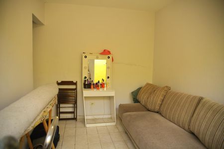 Casa à venda com 200m², 2 quartos e 2 vagas Sala casa 2 