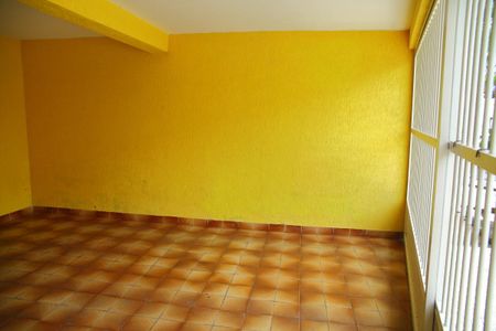 Casa à venda com 200m², 2 quartos e 2 vagasGaragem 