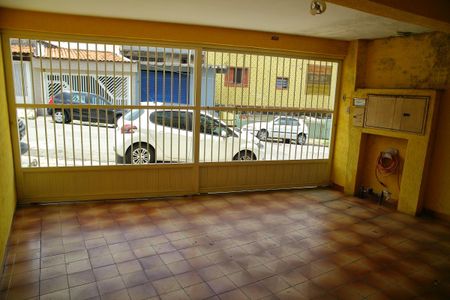 Casa à venda com 200m², 2 quartos e 2 vagasGaragem 