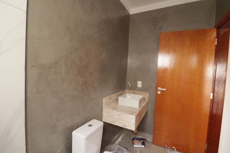 Casa à venda com 129m², 2 quartos e 4 vagasBanheiro