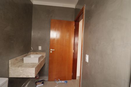 Casa à venda com 129m², 2 quartos e 4 vagasBanheiro