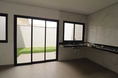 Casa à venda com 129m², 2 quartos e 4 vagasCozinha