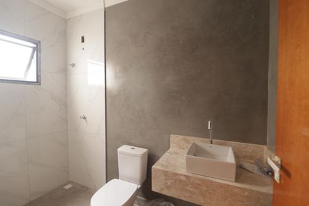 Casa à venda com 129m², 2 quartos e 4 vagasBanheiro