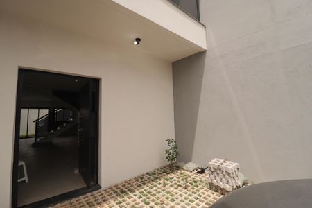 Casa à venda com 129m², 2 quartos e 4 vagasGaragem