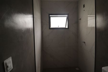 Casa à venda com 129m², 2 quartos e 4 vagasBanheiro