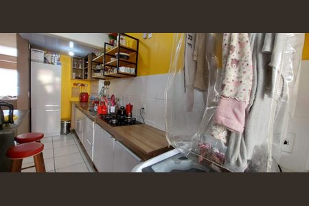 Casa de condomínio à venda com 90m², 3 quartos e 1 vaga Casa de condomínio à venda com 90m², 3 quartos e 1 vagaCozinha