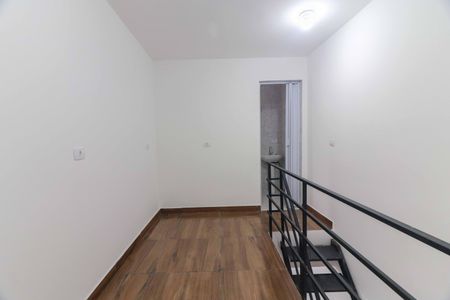 Quarto  de kitnet/studio para alugar com 1 quarto, 14m² em Vila Tiradentes, São Paulo