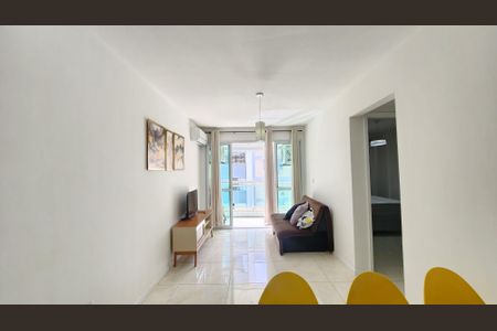 Sala de apartamento para alugar com 1 quarto, 44m² em Barra, Salvador