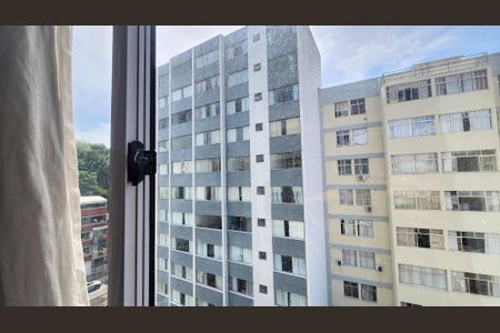Quarto - vista de apartamento para alugar com 1 quarto, 44m² em Barra, Salvador