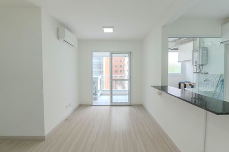 Sala de apartamento para alugar com 2 quartos, 50m² em Bela Vista, São Paulo