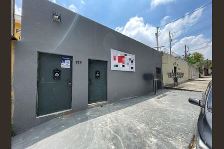 Studio para alugar com 25m², 1 quarto e sem vagaFachada + Placa