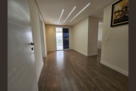 Sala de apartamento para alugar com 2 quartos, 65m² em Santo Amaro, São Paulo