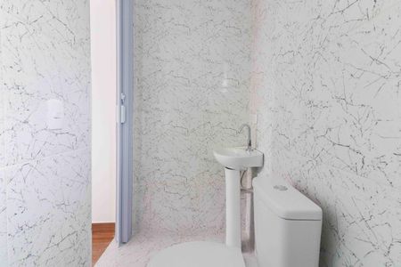 Banheiro Social de kitnet/studio para alugar com 1 quarto, 25m² em Vila Tiradentes, São Paulo