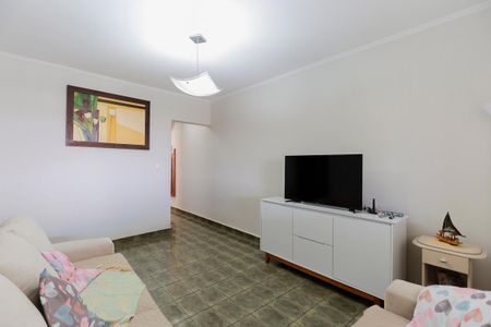 Sala de casa à venda com 3 quartos, 125m² em Vila Roque, São Paulo