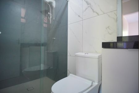 Banheiro Corredor de apartamento à venda com 1 quarto, 64m² em Petrópolis, Porto Alegre
