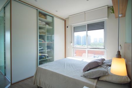 Suíte de apartamento para alugar com 2 quartos, 162m² em Passo D’areia, Porto Alegre