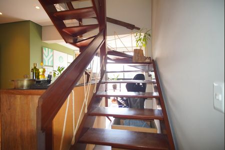 Apartamento para alugar com 162m², 2 quartos e 2 vagasEscada - Cobertura