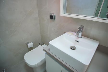 Apartamento para alugar com 162m², 2 quartos e 2 vagasBanheiro da Suíte