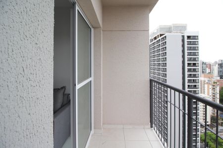 Varanda de kitnet/studio para alugar com 1 quarto, 30m² em Vila Olímpia, São Paulo