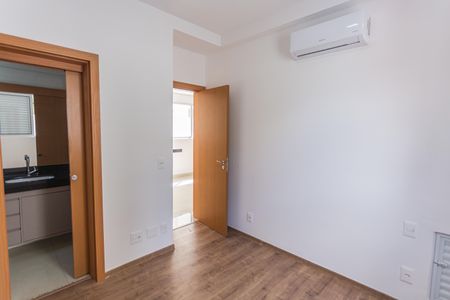 Suíte de apartamento para alugar com 2 quartos, 40m² em Anchieta, Belo Horizonte