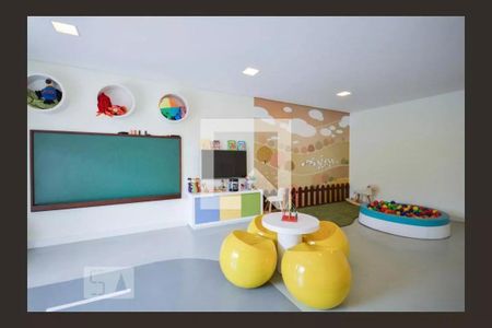 Apartamento à venda com 154m², 3 quartos e 2 vagas Apartamento à venda com 154m², 3 quartos e 2 vagasBrinquedoteca