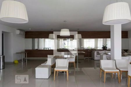 Apartamento à venda com 154m², 3 quartos e 2 vagas Apartamento à venda com 154m², 3 quartos e 2 vagasÁrea comum - Salão de festas