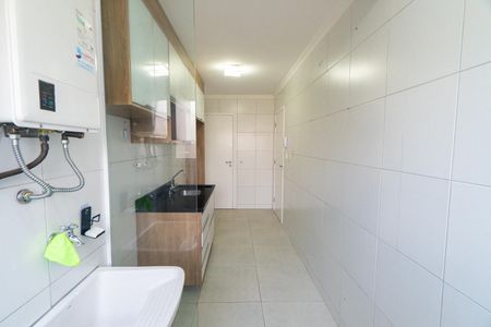Apartamento à venda com 154m², 3 quartos e 2 vagas Apartamento à venda com 154m², 3 quartos e 2 vagasCozinha e Área de Serviço