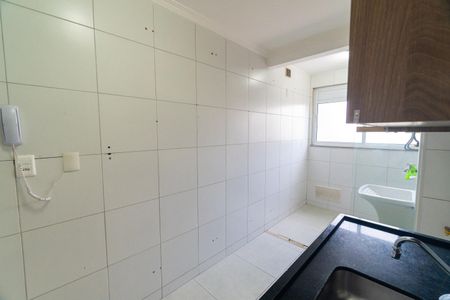 Apartamento à venda com 154m², 3 quartos e 2 vagas Apartamento à venda com 154m², 3 quartos e 2 vagasCozinha e Área de Serviço