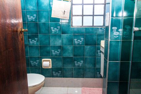 Casa à venda com 300m², 4 quartos e 5 vagas Casa à venda com 300m², 4 quartos e 5 vagasBanheiro 1 da Suíte master