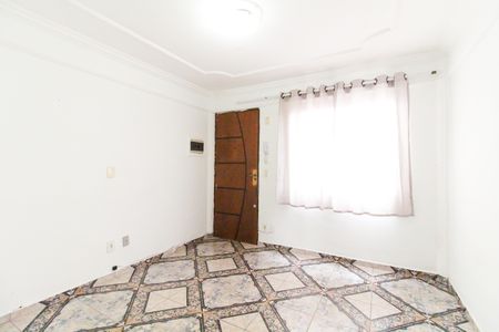 Sala de apartamento para alugar com 2 quartos, 44m² em Jardim Redil, São Paulo