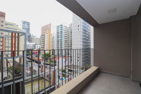 Varanda de kitnet/studio para alugar com 1 quarto, 35m² em Jardins, São Paulo