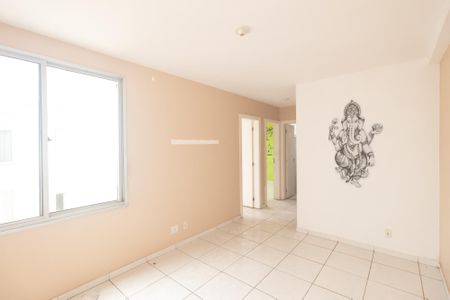 Sala de apartamento para alugar com 2 quartos, 48m² em Cosmos, Rio de Janeiro