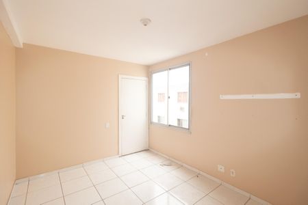 Sala de apartamento para alugar com 2 quartos, 48m² em Cosmos, Rio de Janeiro