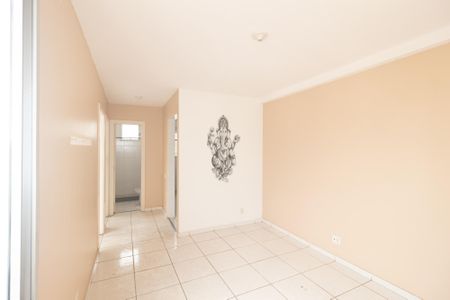 Sala de apartamento para alugar com 2 quartos, 48m² em Cosmos, Rio de Janeiro