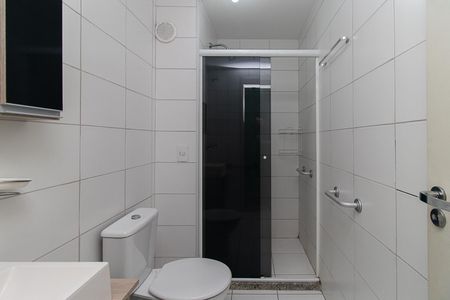 Apartamento à venda com 70m², 3 quartos e 2 vagasBanheiro Social