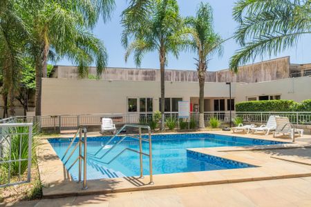 Apartamento à venda com 70m², 3 quartos e 2 vagasÁrea comum - Piscina