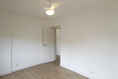 Quarto 1 de apartamento à venda com 3 quartos, 85m² em Santa Maria Goretti, Porto Alegre